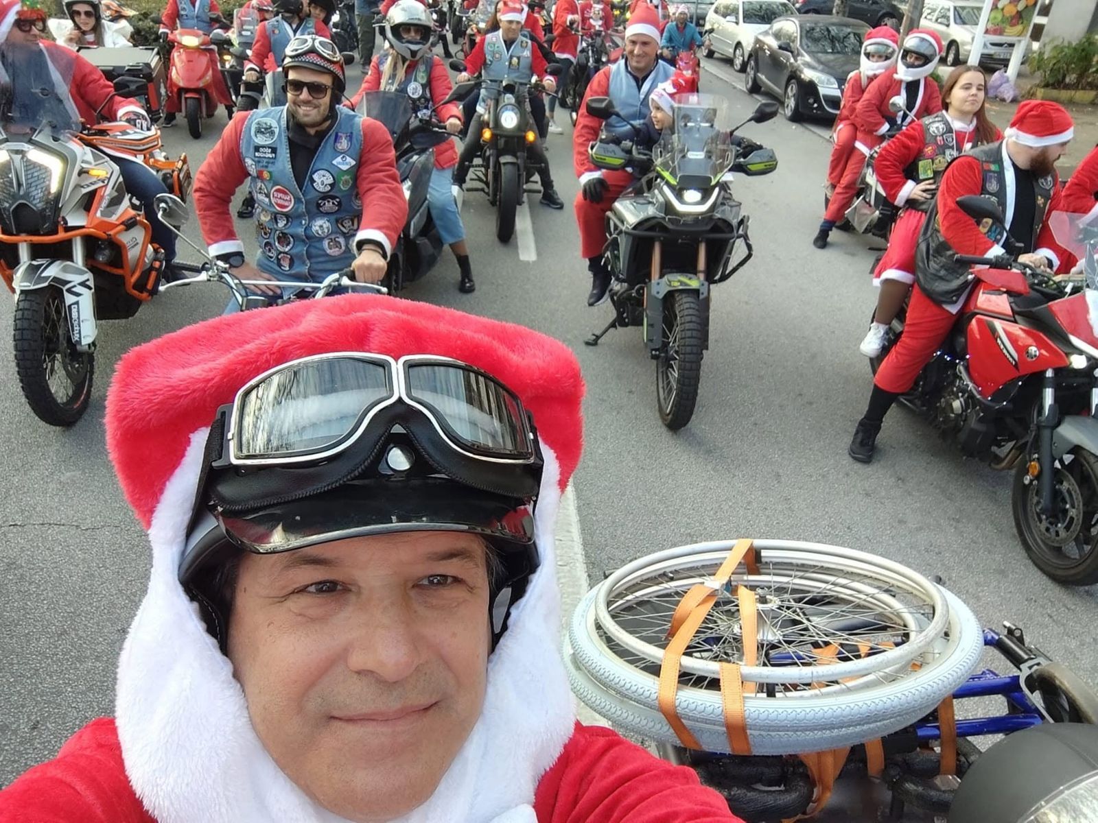 Desfile Motard de Pais Natal 2025 - foto 4